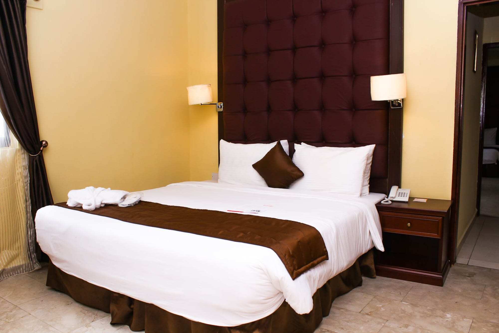 Bolingo Hotel Abuja Exterior foto